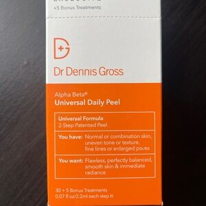 Dr. Dennis Gross Skincare  Mini Alpha Beta Universal Daily Peel Pads
